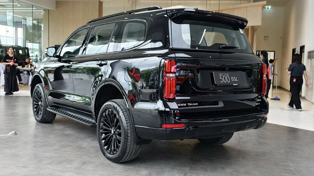 tank 500 dsl дизельный внедорожник таиланд сбоку сзади черный