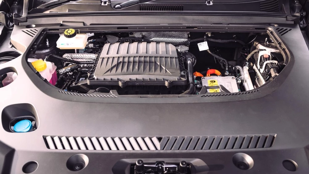 Chery Tiggo 7 CSH кроссовер подкапотное пространство