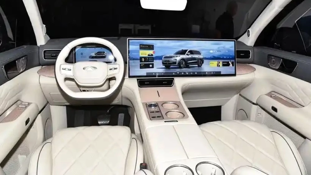 Chery Fulwin T11 кроссовер гибридный интерьер