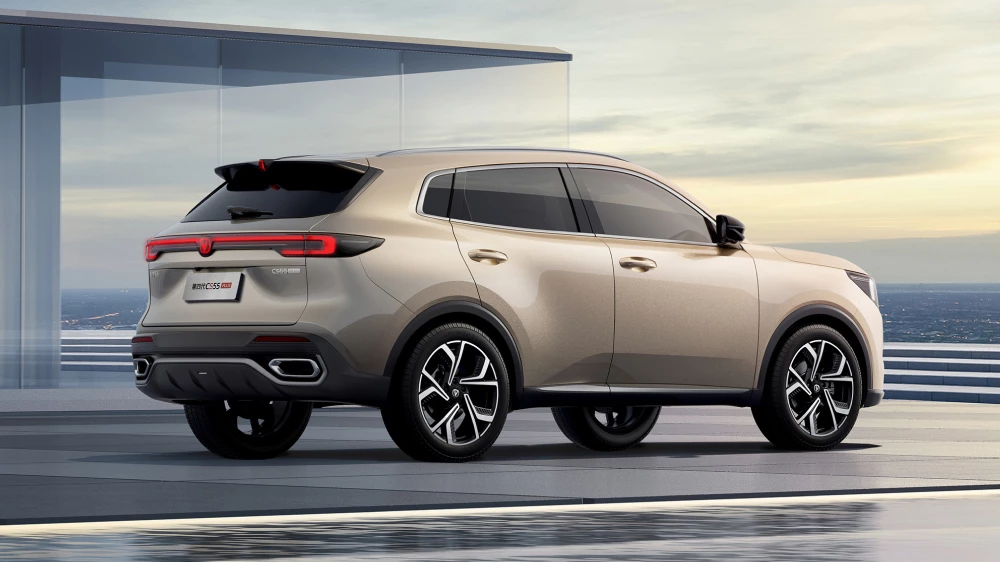 changan cs55 plus сбоку сзади кроссовер новый обновленный iv четвертое поколение официальные изображения