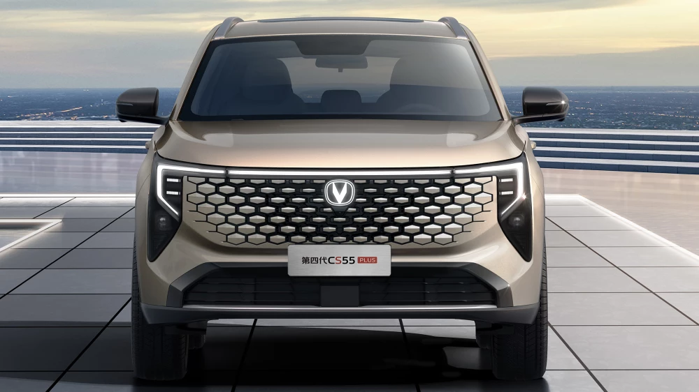 changan cs55 plus сбоку спереди кроссовер новый обновленный iv четвертое поколение официальные изображения