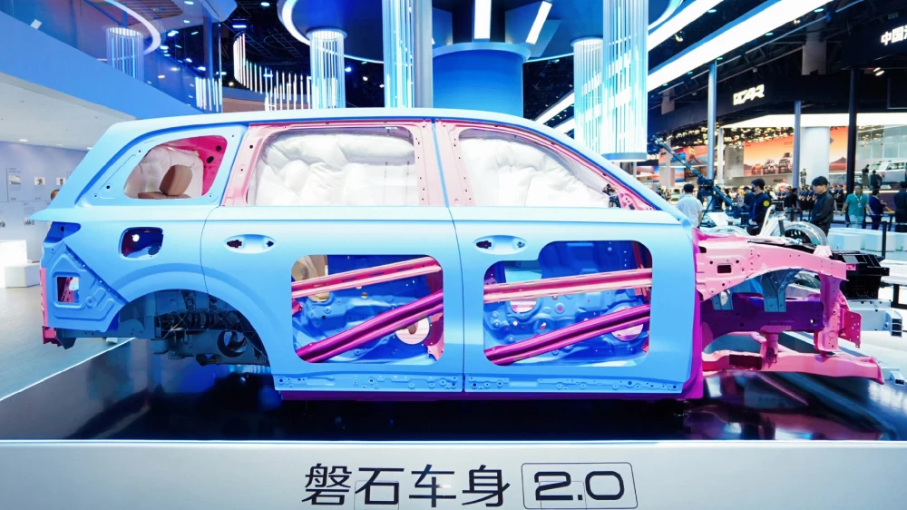 chery fulwin t11 exeed exlantix e02 сбоку спереди кроссовер подушки безопасности третий ряд багажник