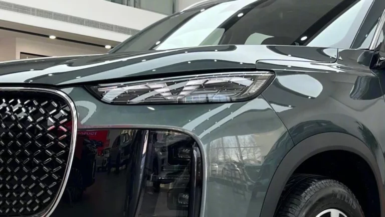 chery tiggo 8 plus кроссовер китай зеленый сбоку спереди фара