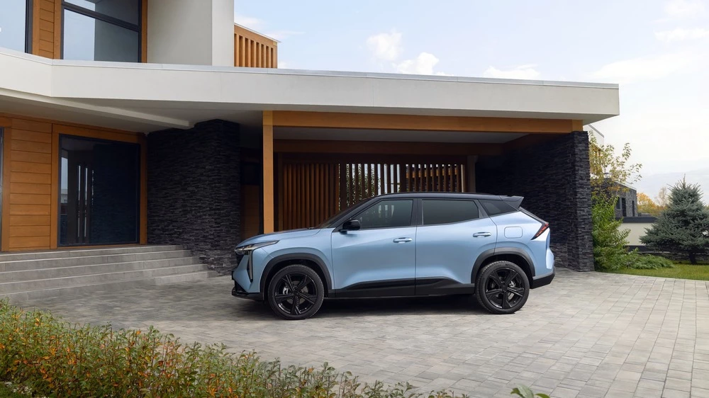 Geely Cityray сбоку