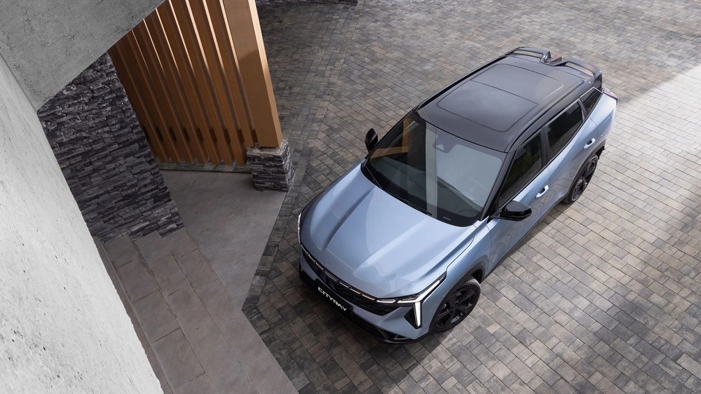 Geely Cityray сбоку сверху