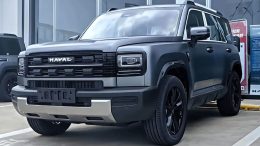 гибридный Haval Raptor 2026 сбоку спереди кроссовер в Китае