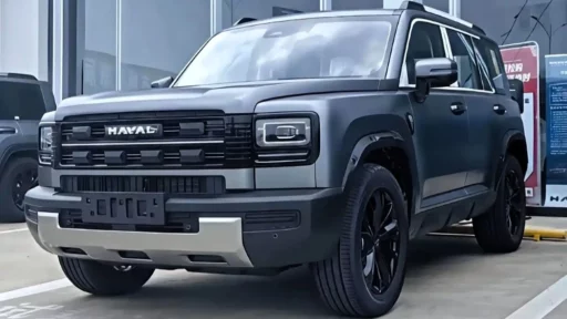 гибридный Haval Raptor 2026 сбоку спереди кроссовер в Китае