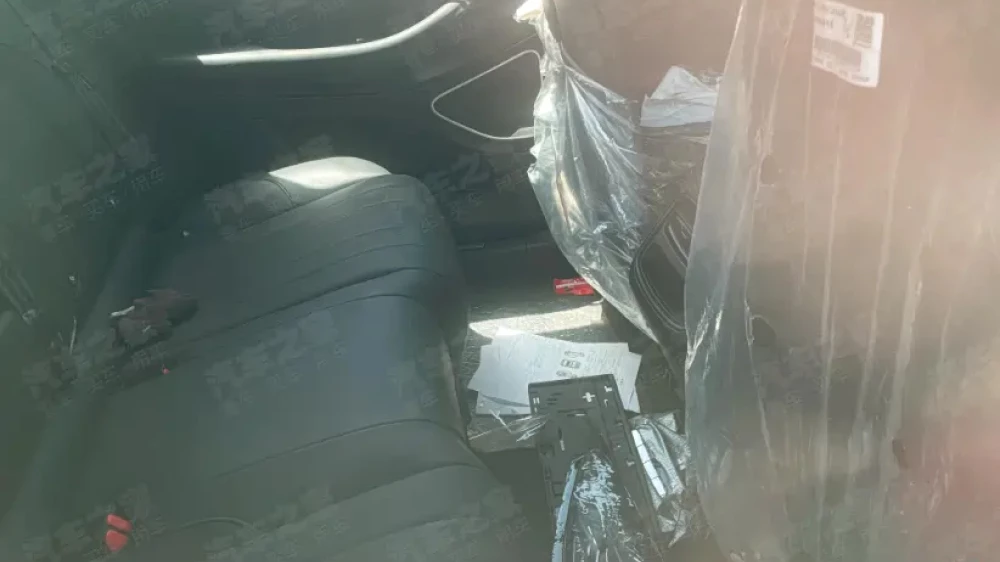 exeed exlantix e05 салон заметили в китае шпионское фото черный