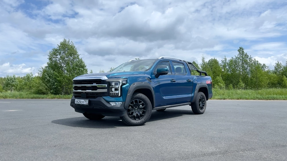 Foton Tunland V7 тест сбоку спереди