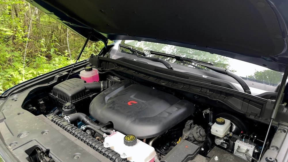 Foton Tunland V7 тест двигатель мотор капот открыт