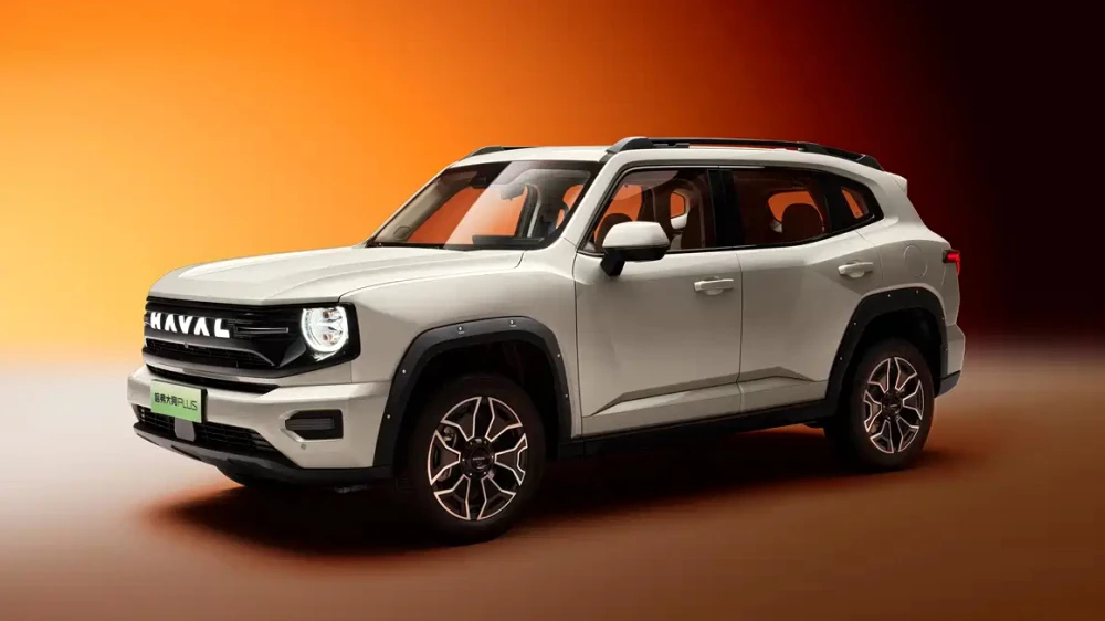 haval dargo plus big dog plus dagou plus h7 кроссовер сбоку спереди серебряный гибридный