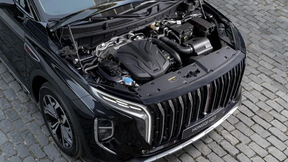 hongqi hs7 кроссовер сбоку спереди черный бензиновый цены комплектации в россии двигатель 2 литра 245 л.с. автомат 8 ступеней полный привод
