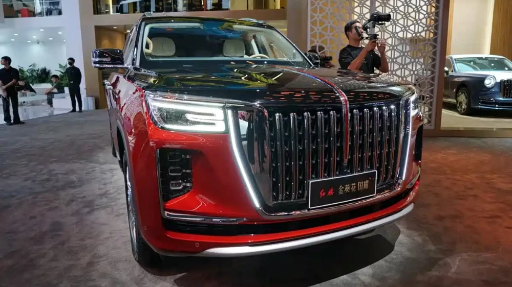 hongqi ls7 guoyao внедорожник огромный сбоку спереди бензиновый v8 цены