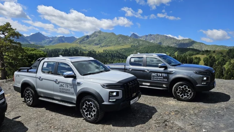 jac t9 дизель дизельный сбоку спереди тест