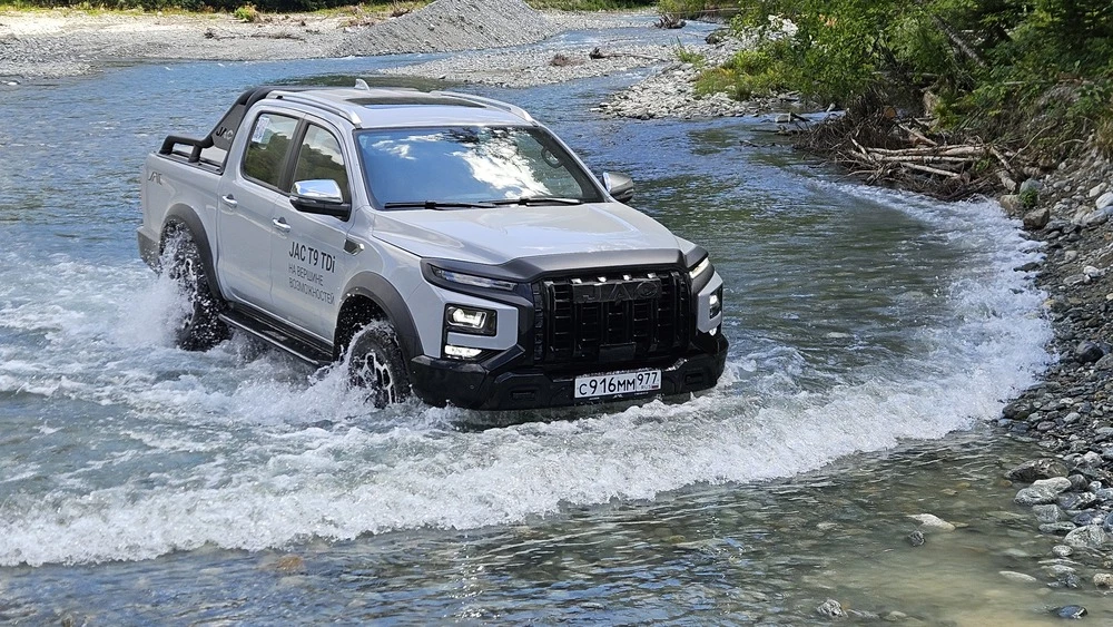 jac t9 дизель дизельный сбоку спереди тест полный привод брод 80 см