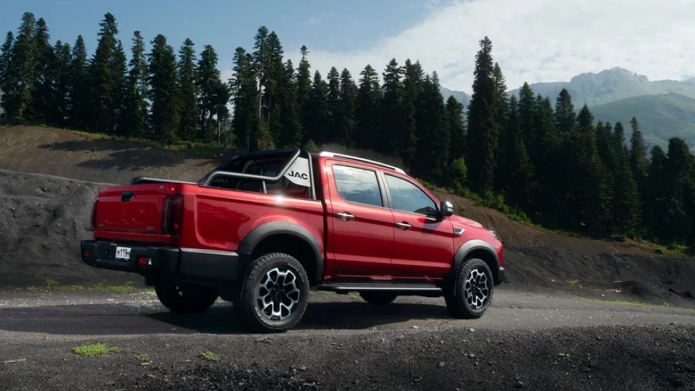 jac t9 tdi пикап дизельный цена россия сбоку сзади красный