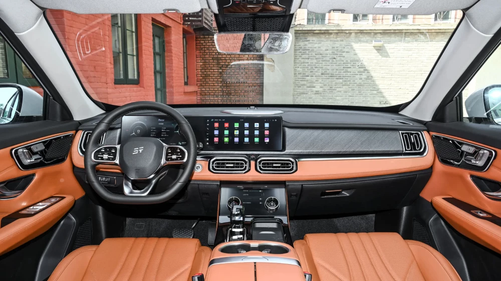 etour x70 plus 2026 старт продаж обновленный кроссовер салон рыжий