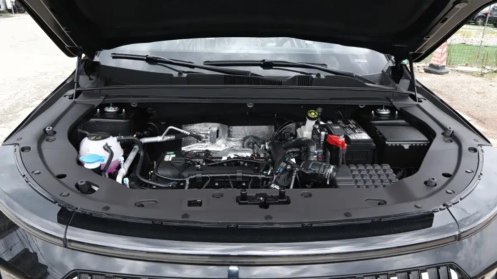 jetour x70 plus 2026 старт продаж обновленный кроссовер двигатель 1.5