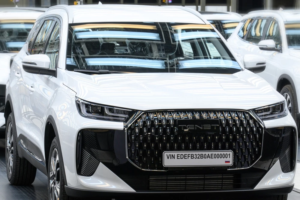 Tenet t7 завод производство полного цикла спереди сбоку вин-номер