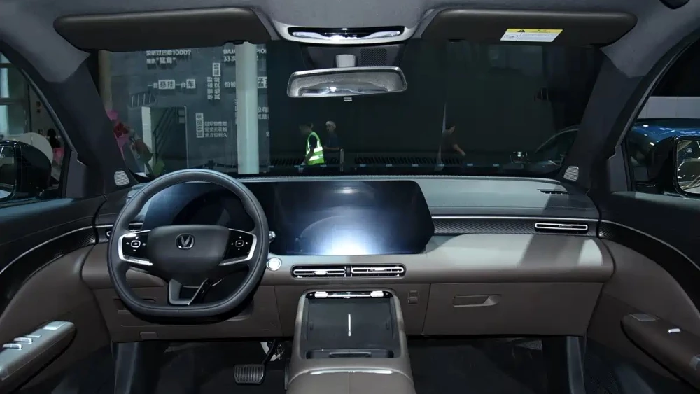 changan CS55 Plus интерьер обновленный кроссовер китай