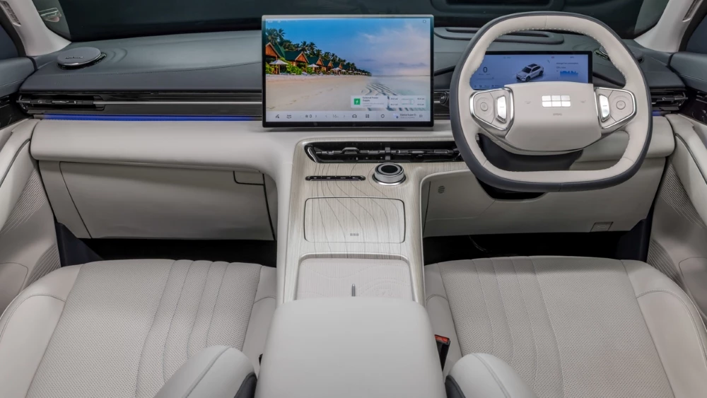 Geely Starray EM-i для рынка Австралии салон интерьер