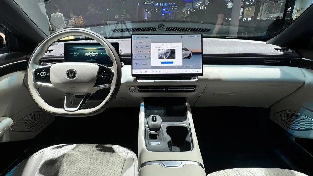 changan eado седан интерьер обновленный китай