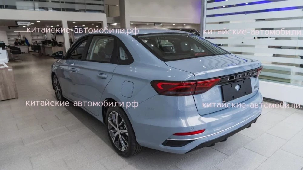 Belgee S50 у дилера в россии сбоку сзади новый санкт-петербург