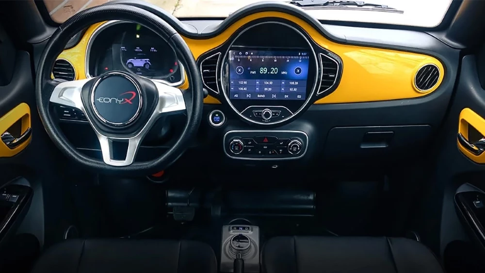 Eonyx M2 салон интерьер