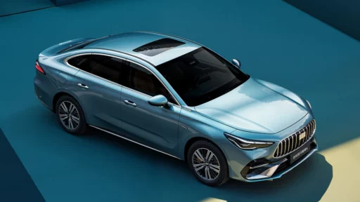 Седан Geely Galaxy Starshine 6 сбоку спереди сверху