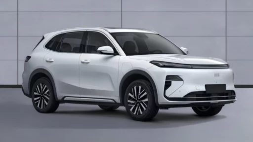 geely galaxy starship 7 ev электрический кроссовер сбоку спереди белый китайский минпром характеристики