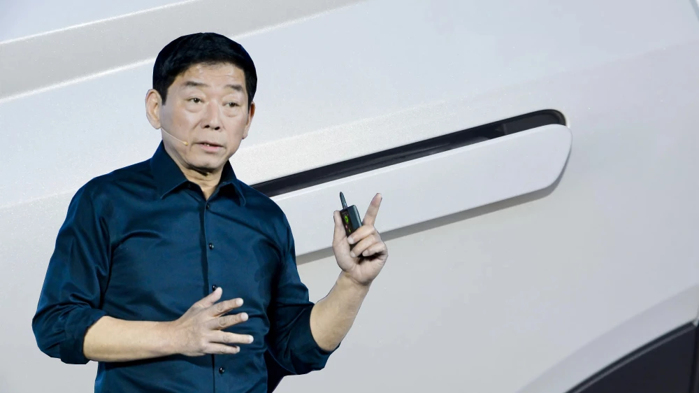 Выдвижные дверные ручки автомобилей хотят запретить в Китае. Все причины и последствия