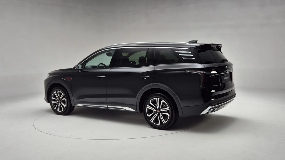 Hongqi HS7 сбоку