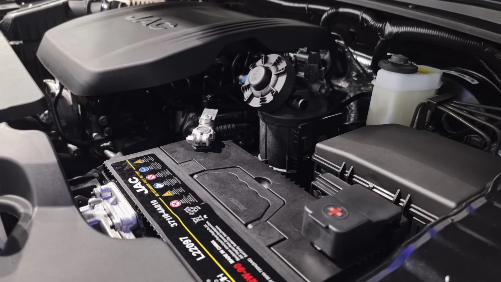 JAC T9 TDi Diesel двигатель мотор капот открыт