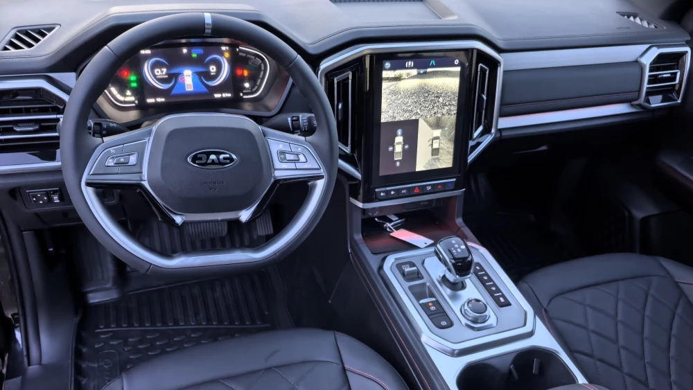 JAC T9 TDi Diesel салон интерьер