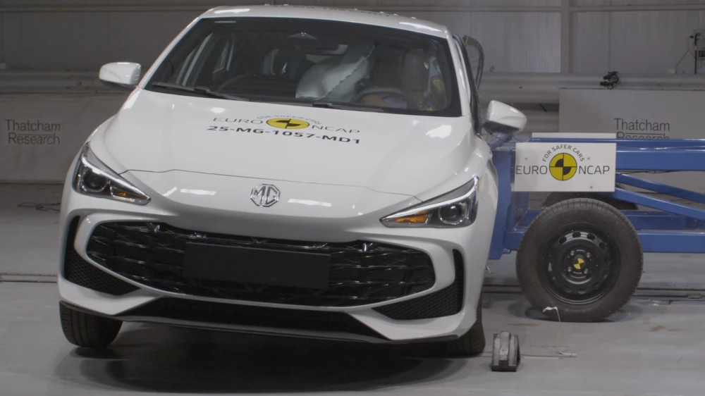 MG 3 разбили в краш-тесте euro ncap результаты четыре звезды сиденье кресло