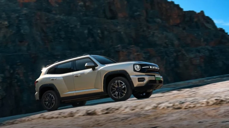 обновленный haval h7 dargo plus big dog plus кроссовер сбоку спереди