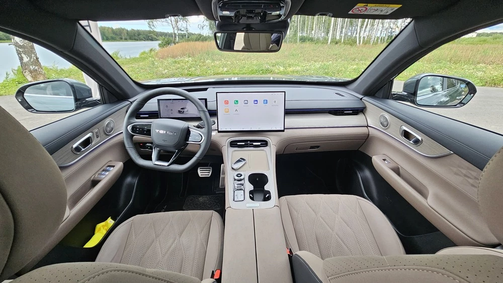 Tenet T8 салон интерьер