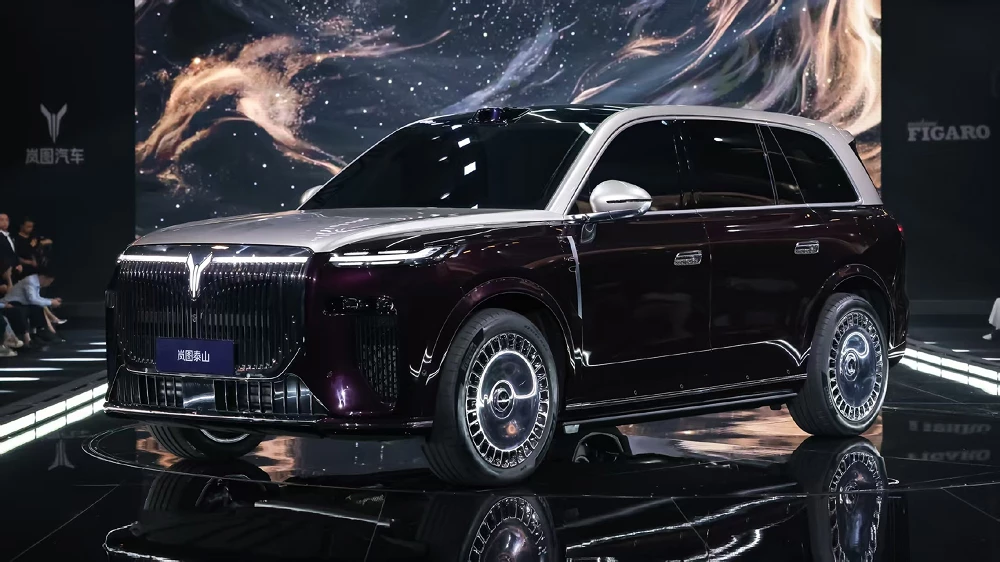 voyah taishan предзаказ сбоку спереди гибридный флагманский полноразмерный кроссовер китай