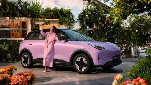geely xingyuan обновленный 2026 старт продаж в китае сбоку спереди