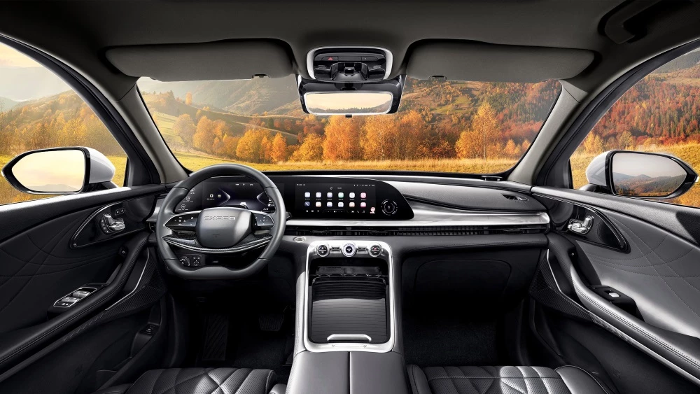 кроссовер exeed rx в Казахстане интерьер