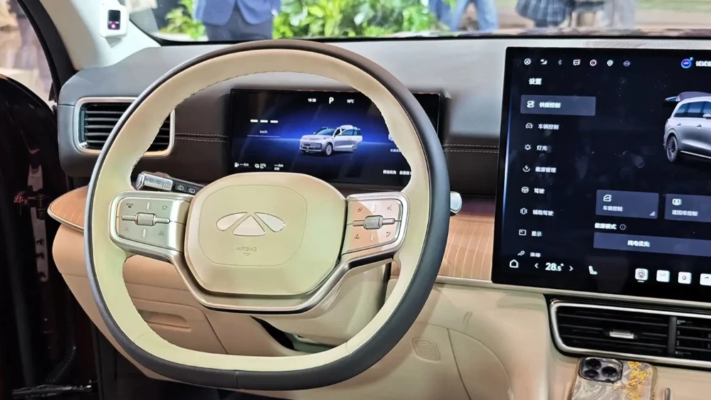 цены chery fulwin t11 кроссовер интерьер