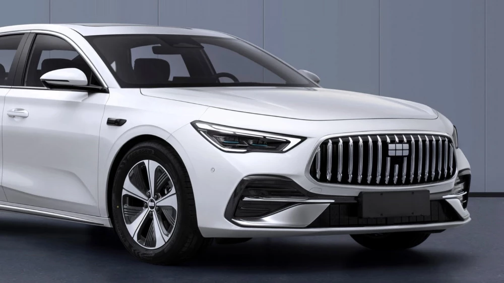 geely galaxy starshine 7 сбоку спереди седан белый