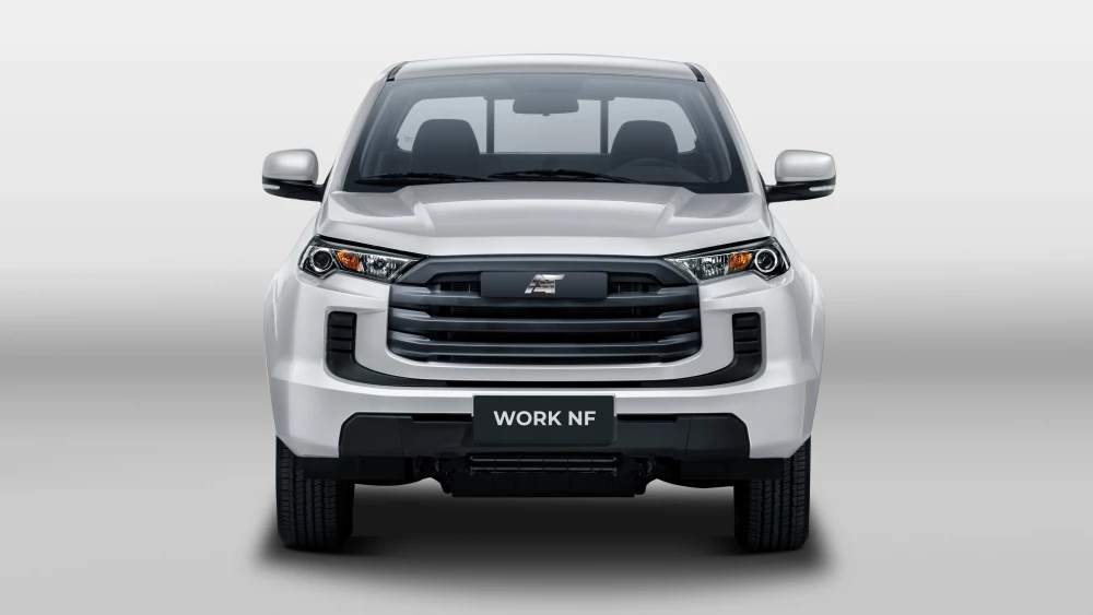 Обновленный пикап Ambertruck Work NF спереди