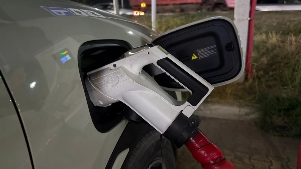 BYD Yuan зарядка кабели гнездо разъем