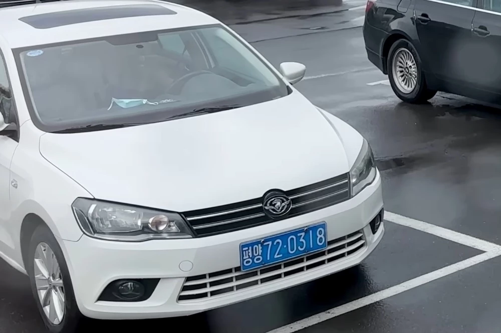 Седан Chollima Volkswagen Jetta спереди в Северной Корее КНДР