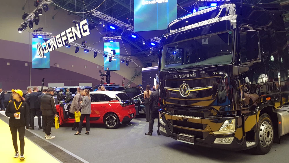 Павильон Dongfeng на автосалоне «Моторшоу 2025» в Минске