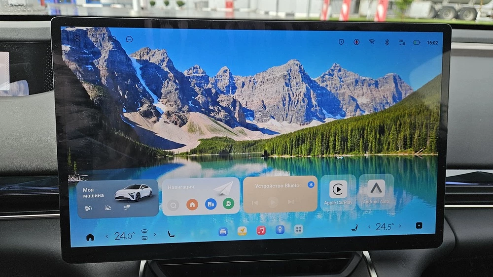 Exlantix ES салон интерьер мультимедиа медиасистема