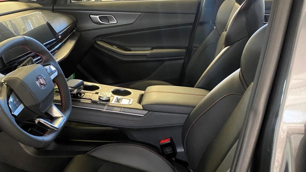 кроссовер Changan Uni-S Tech Plus интерьер