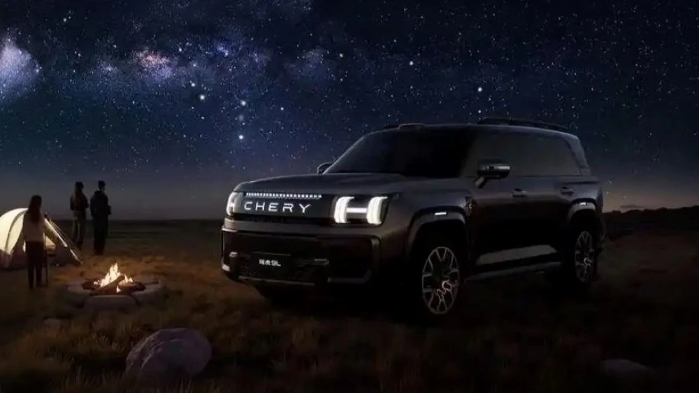 кроссовер chery tiggo 9L спереди сбоку