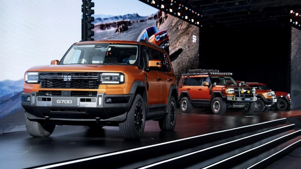 Внедорожники Jetour Zhongheng G700 презентация цены сбоку